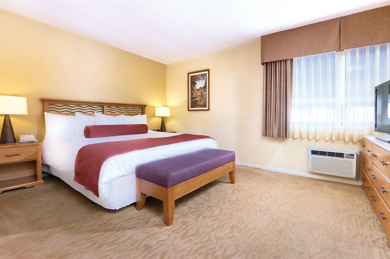 Club Wyndham Dolphin'S Cove Hotel อนาไฮม์ ภายนอก รูปภาพ